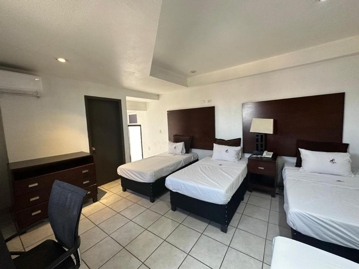 Hotel Don Quijote Мехикали Екстериор снимка