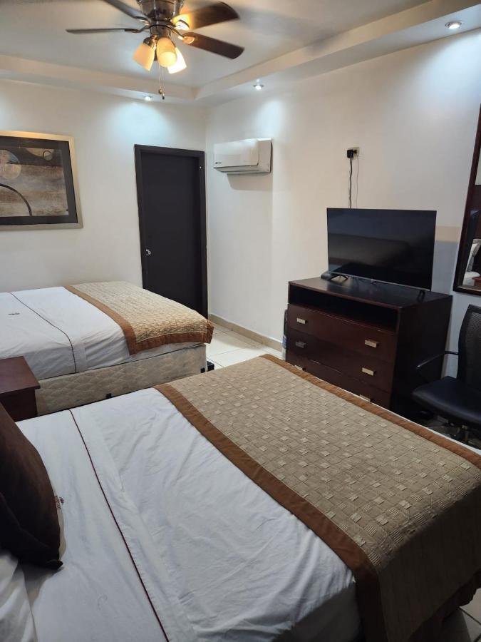 Hotel Don Quijote Мехикали Екстериор снимка